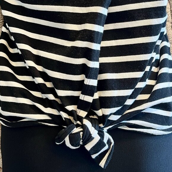 Banana Republic Black & White Striped Back Knot Tank Top Size Medium - Picture 8 of 9